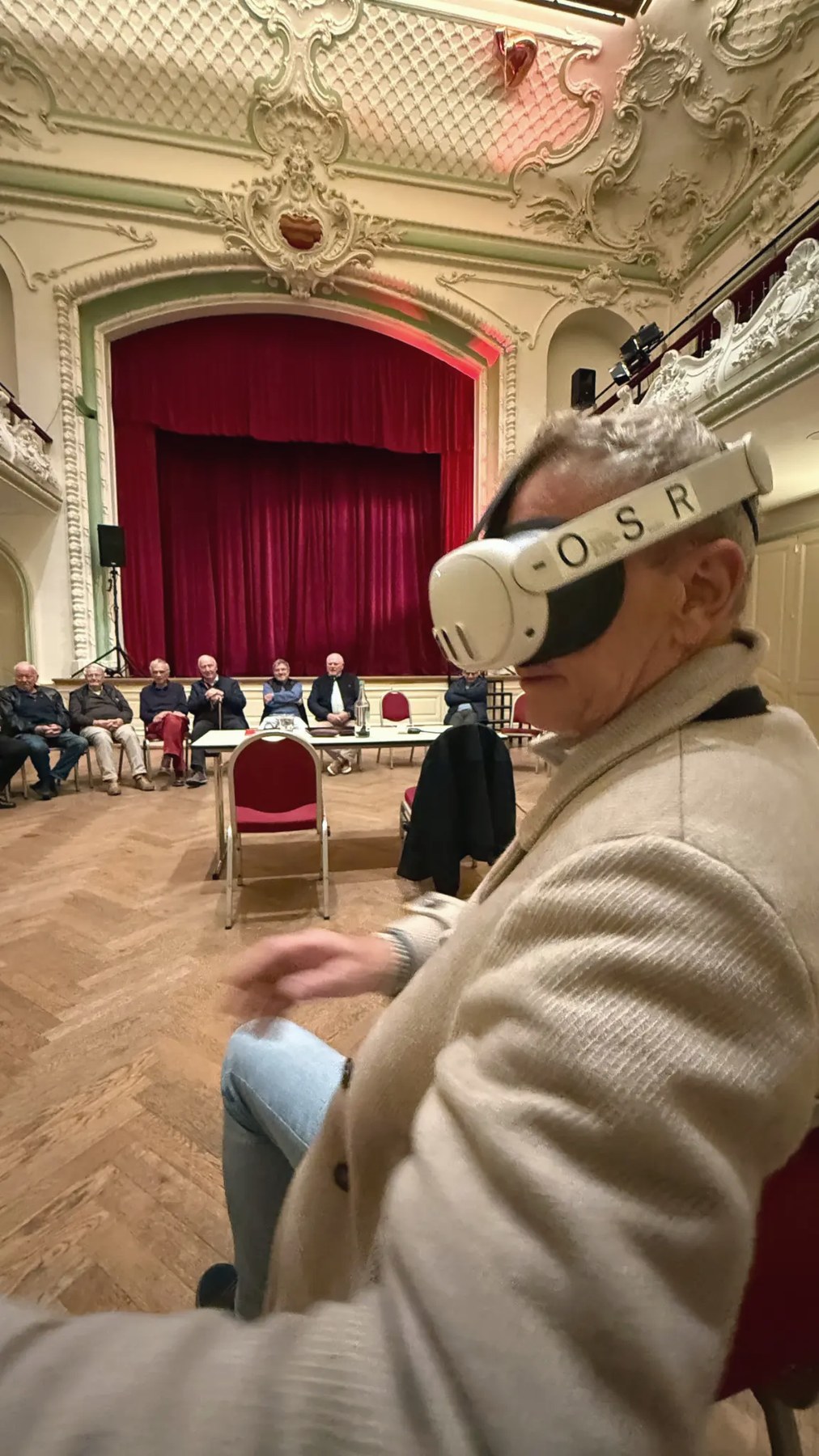 Prima immersione: ascoltare l’orchestra in modo diverso.